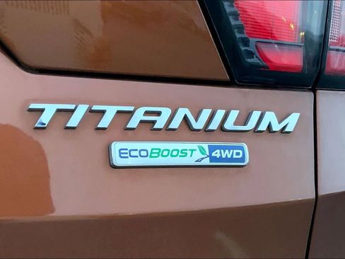 Used 2017 Ford Escape Titanium w/ Equipment Group 301A image 9