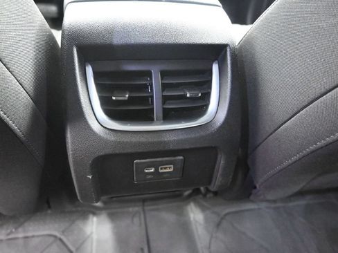 Used 2020 Chevrolet Blazer LT FWD image 18