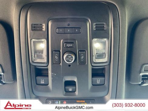 Used 2021 Chevrolet Tahoe Z71 w/ Z71 Off-Road Package AWD/4WD image 27