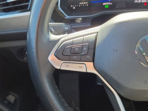 Used 2024 Volkswagen Jetta SE image 21