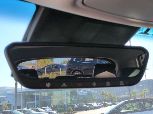 Used 2020 Hyundai Kona Limited w/ Cargo Package image 25