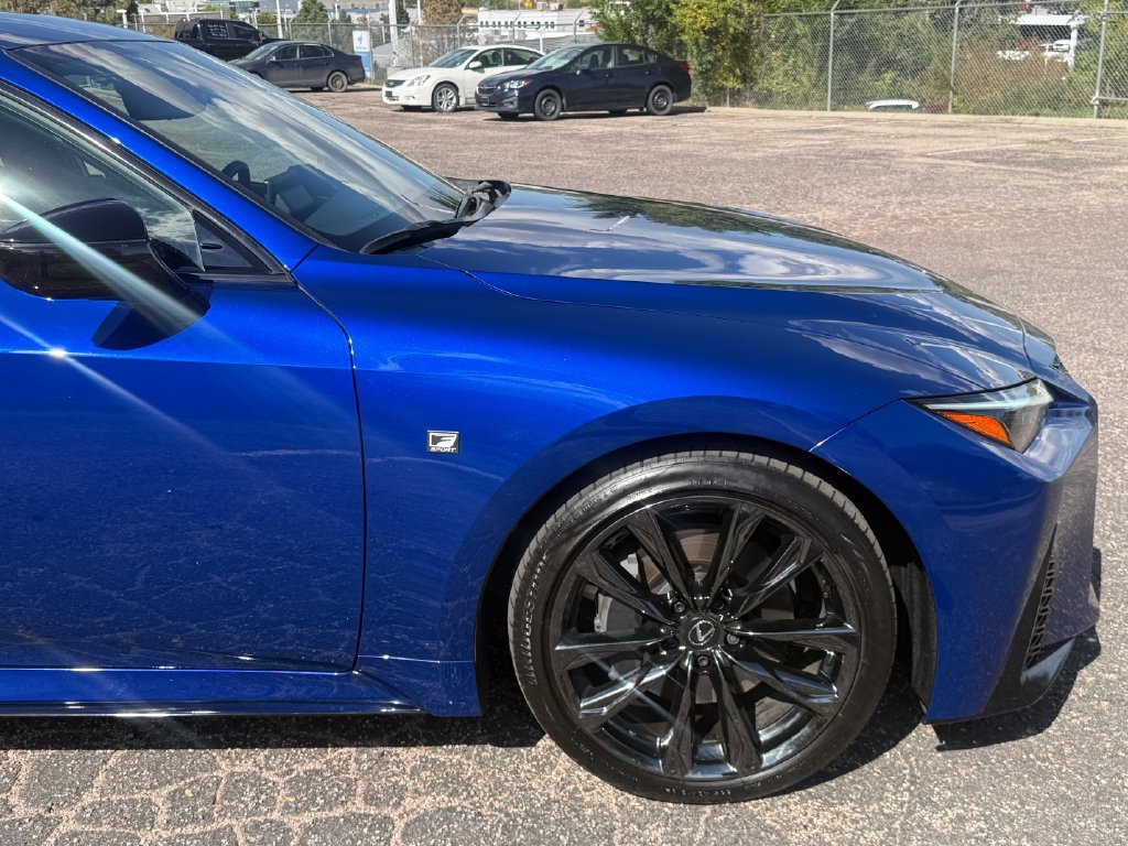 Used 2025 Lexus IS 350 F Sport RWD image 32