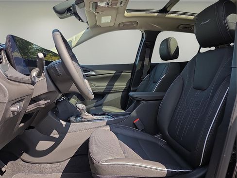 New 2026 Buick Encore GX Avenir w/ Avenir Technology Package image 15