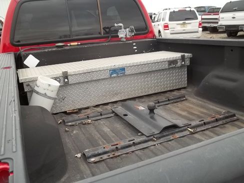 Used 2004 Ford F350 XLT image 6