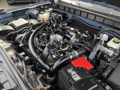 Used 2023 Ford Bronco Badlands AWD/4WD image 16