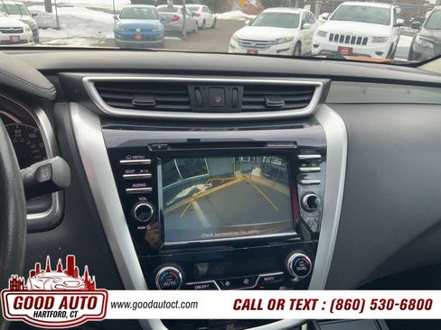 Used 2017 Nissan Murano SV image 11
