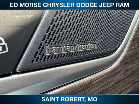 Used 2024 Volkswagen Atlas SEL Premium R-Line AWD/4WD image 22