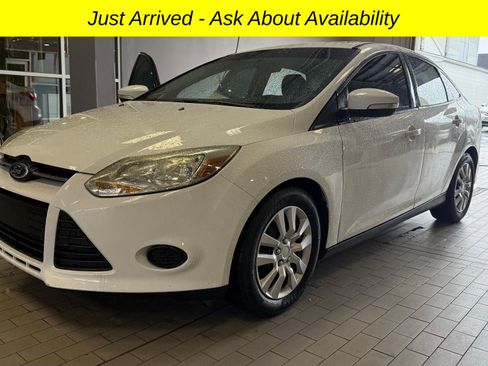 Used 2014 Ford Focus SE image 3