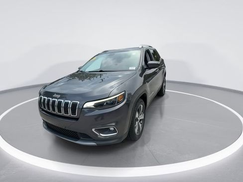 Used 2019 Jeep Cherokee Limited FWD image 3