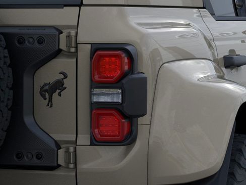 New 2026 Ford Bronco Raptor AWD/4WD image 23