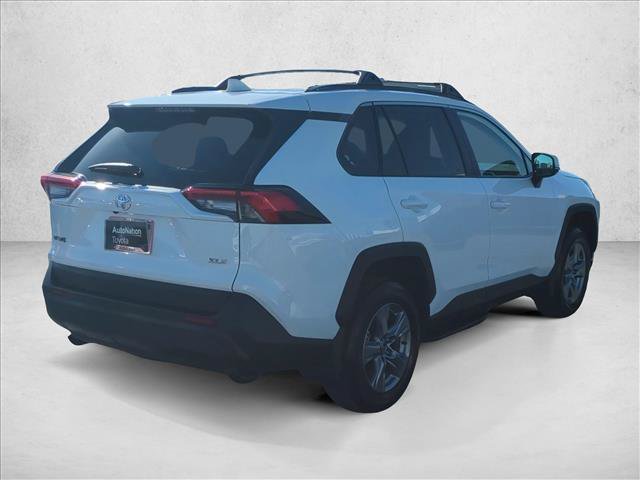 Certified 2025 Toyota RAV4 XLE FWD image 5