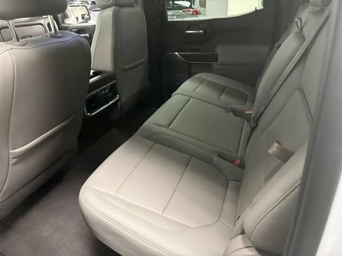 Used 2019 GMC Sierra 1500 SLT AWD/4WD image 15