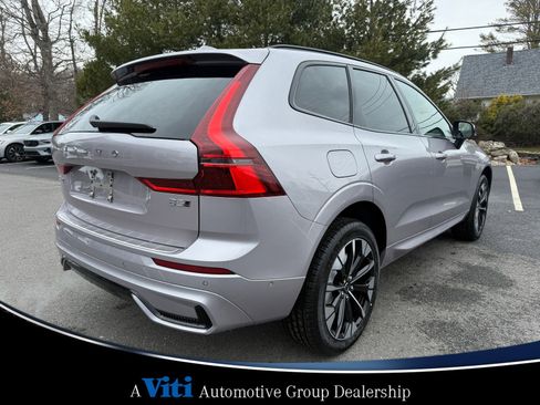 Used 2026 Volvo XC60 B5 Plus w/ Protection Package Premier AWD/4WD image 8