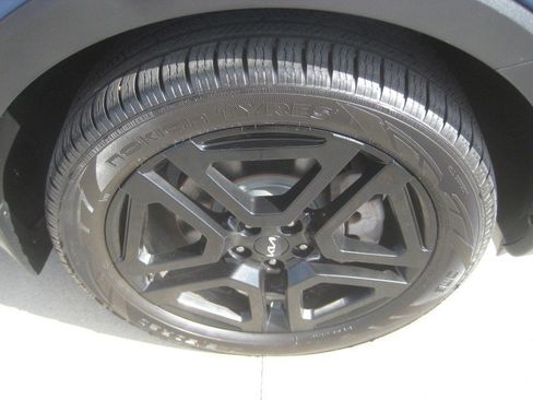 Used 2023 Kia Telluride SX Prestige X-Line AWD/4WD image 9
