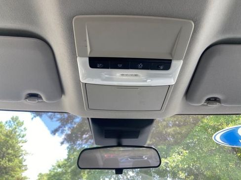 Used 2022 Nissan Sentra SV FWD image 29