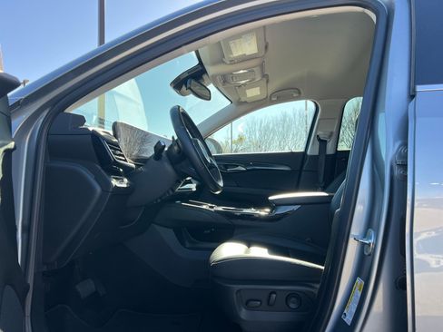 Used 2024 Buick Envision Preferred image 22