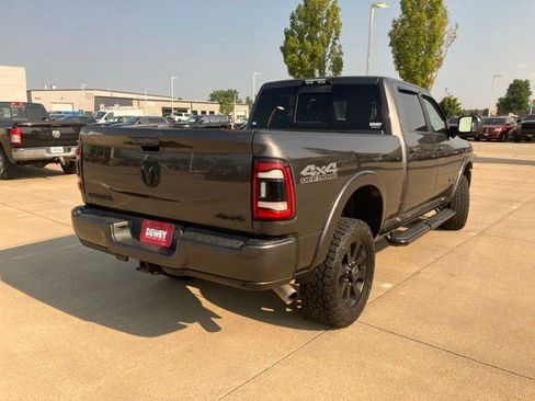 Used 2020 RAM 2500 Laramie w/ Night Edition AWD/4WD image 6