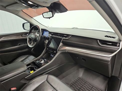 Used 2021 Jeep Grand Cherokee L Limited image 34