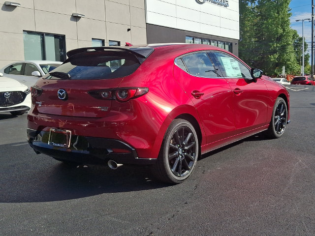 New 2026 MAZDA MAZDA3 Hatchback w/Premium Plus Pkg AWD/4WD image 6
