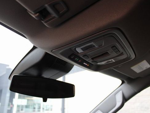 Used 2023 GMC Sierra 1500 Elevation w/ Preferred Package image 26