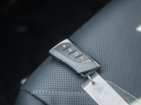 Used 2024 Lexus ES 350 Ultra Luxury w/ Accessory Package (Z2) FWD image 47