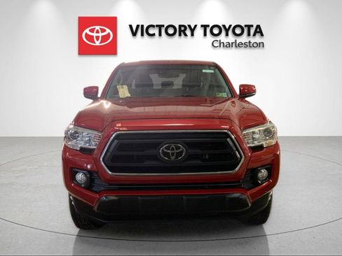 Used 2021 Toyota Tacoma SR5 AWD/4WD image 8