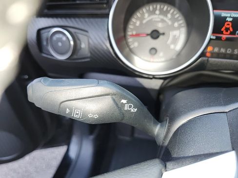 Used 2023 Ford Mustang Coupe RWD image 15