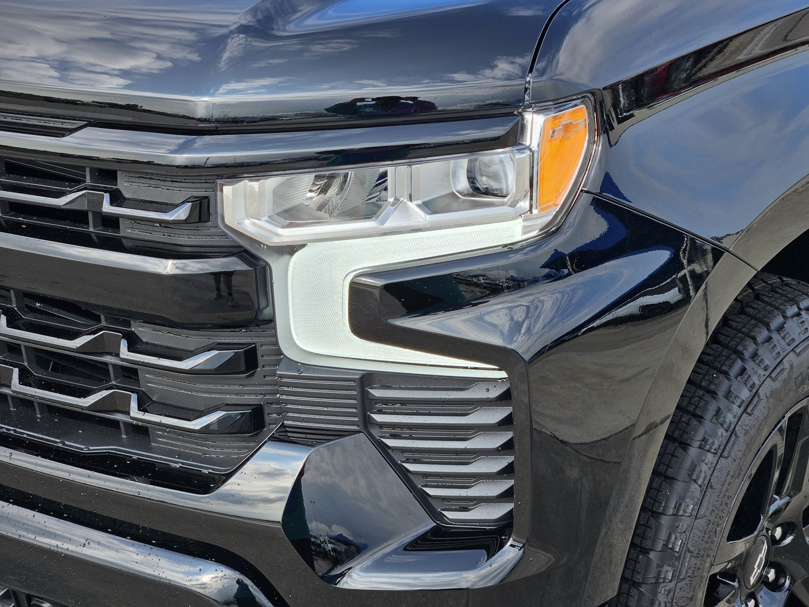 New 2026 Chevrolet Silverado 1500 RST w/ RST Select Package RWD image 5