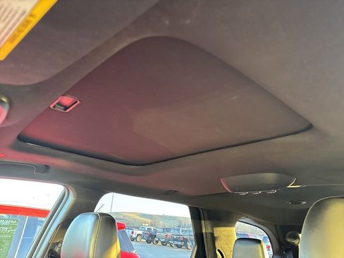 Used 2017 Dodge Durango GT w/ Premium Group image 24