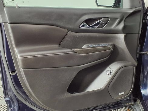 Used 2017 GMC Acadia SLT FWD image 21