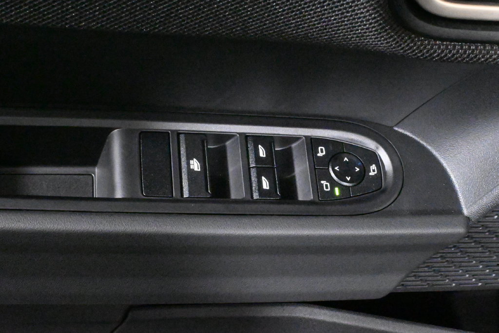 Used 2026 MINI Cooper S FWD image 36