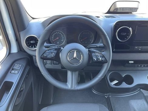 New 2026 Mercedes-Benz Sprinter 2500 image 14