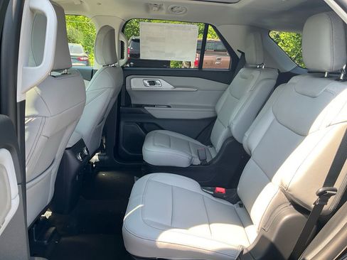 New 2026 Ford Explorer Active AWD/4WD image 14