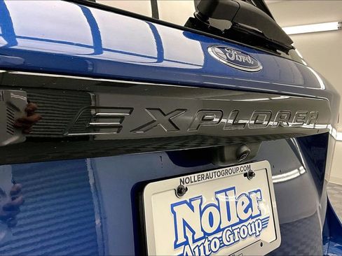 Certified 2023 Ford Explorer ST w/ Equipment Group 401A AWD/4WD image 8