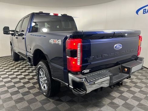 Used 2025 Ford F250 Lariat AWD/4WD image 3