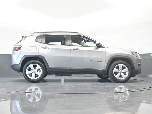 Used 2020 Jeep Compass Latitude image 62