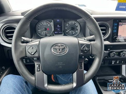 Used 2019 Toyota Tacoma TRD Sport image 24
