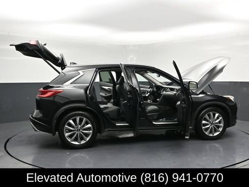 Used 2021 INFINITI QX50 Essential AWD/4WD image 35