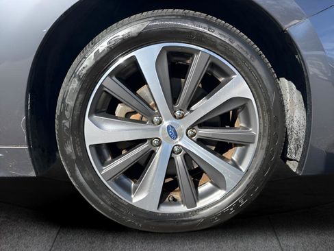Used 2016 Subaru Legacy 3.6R Limited image 9