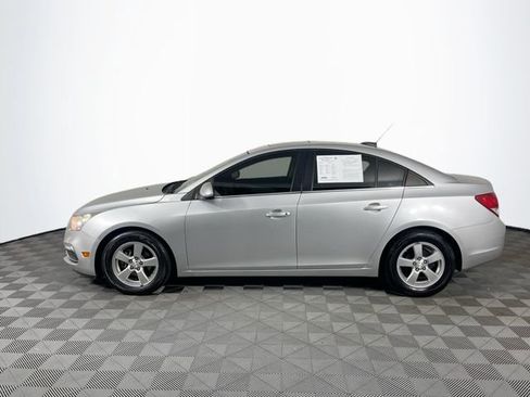 Used 2015 Chevrolet Cruze LT w/ Sun And Sound Package FWD image 5