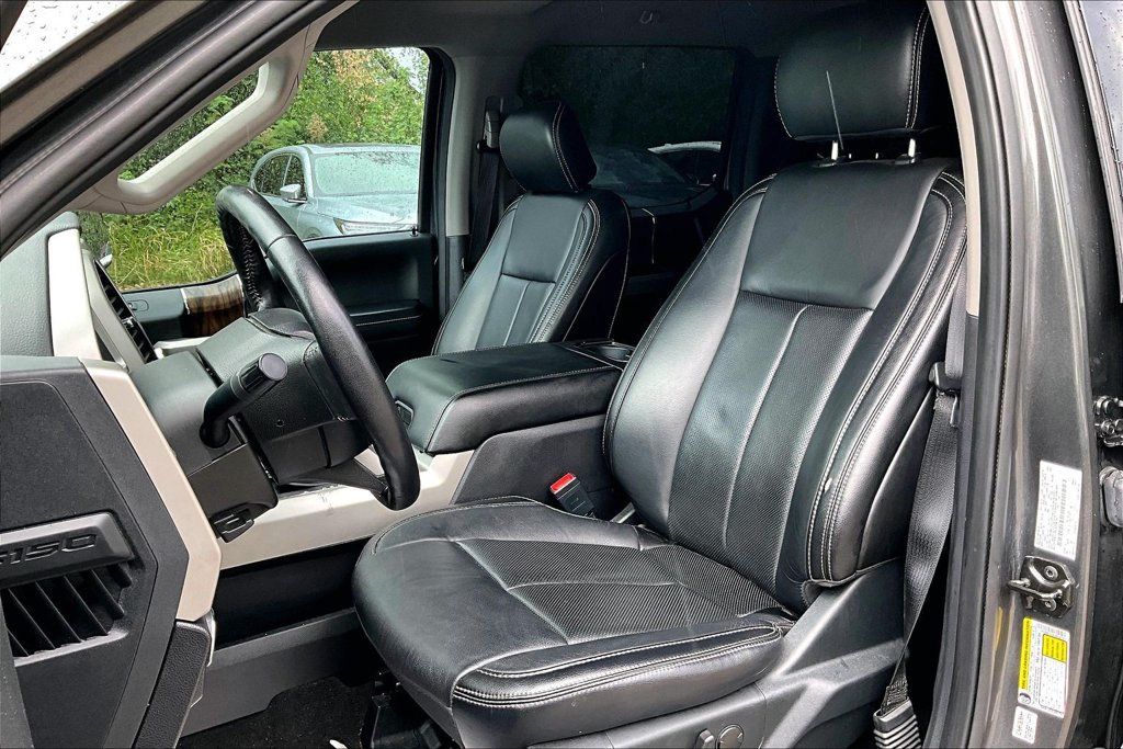 Used 2020 Ford F150 Lariat RWD image 33