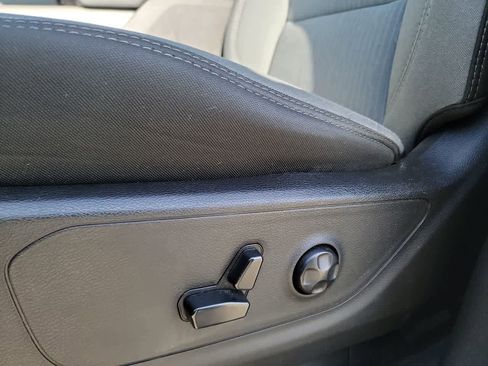 Used 2019 RAM 1500 Big Horn image 12