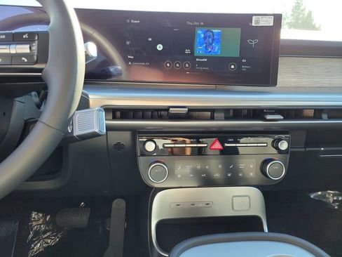 New 2026 Hyundai Ioniq 9 SEL AWD/4WD image 12