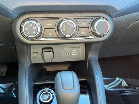 New 2025 Nissan Versa SV image 19