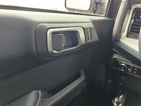 New 2025 Ford Bronco Heritage Edition image 32