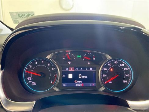 Certified 2023 Chevrolet Traverse RS image 37