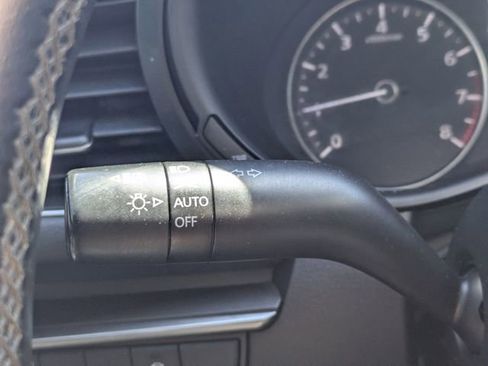 Used 2020 MAZDA MAZDA3 Sedan w/ Select Package image 24