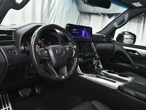 Used 2024 Lexus LX 600 F Sport image 25