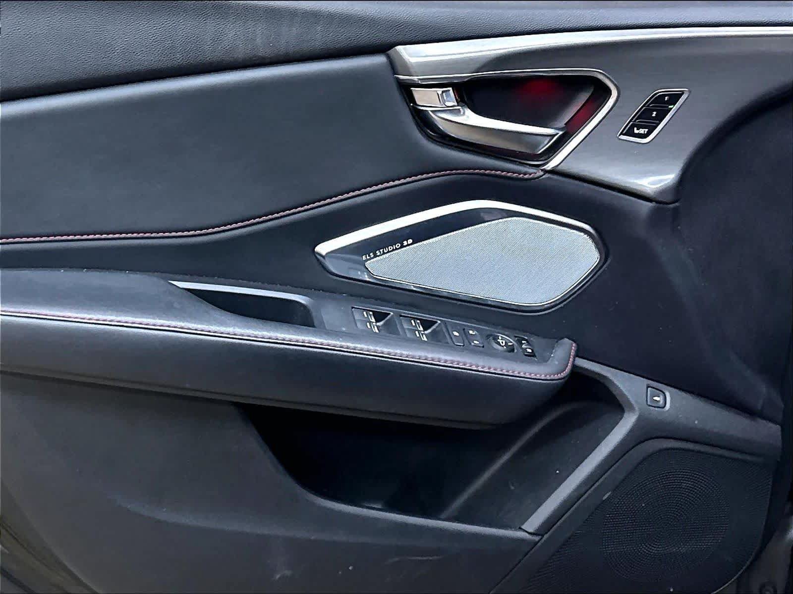 Used 2019 Acura RDX w/ Advance Package FWD image 25