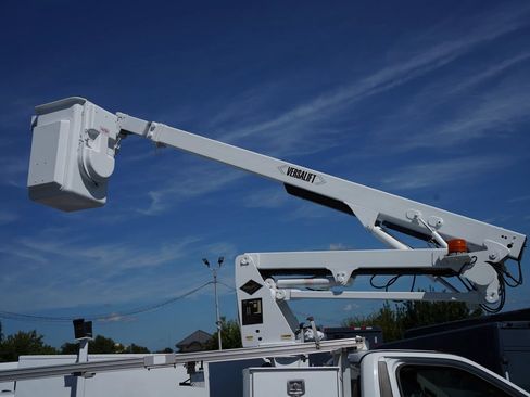Used 2017 Ford F450 XL w/ Power Equipment Group AWD/4WD image 37